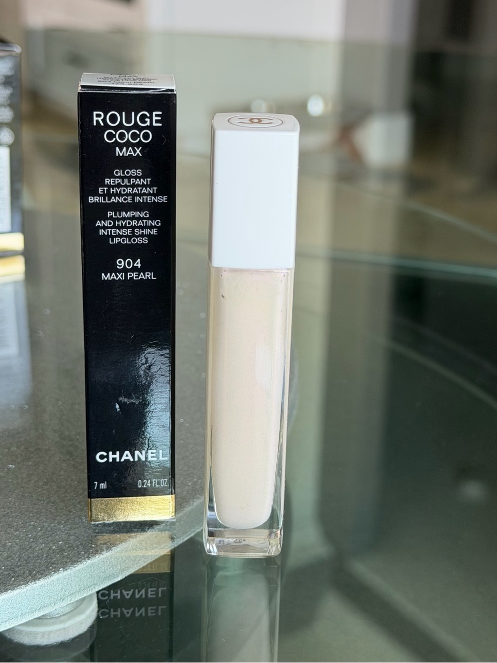 CHANEL Rouge Coco Max Lip Gloss Maxi Pearl 904 - BNIB